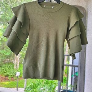 Ruffle sleeve ribbed top
